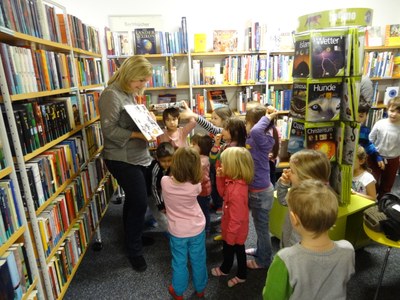 Kindergarten Sulz besucht unsere Bücherei